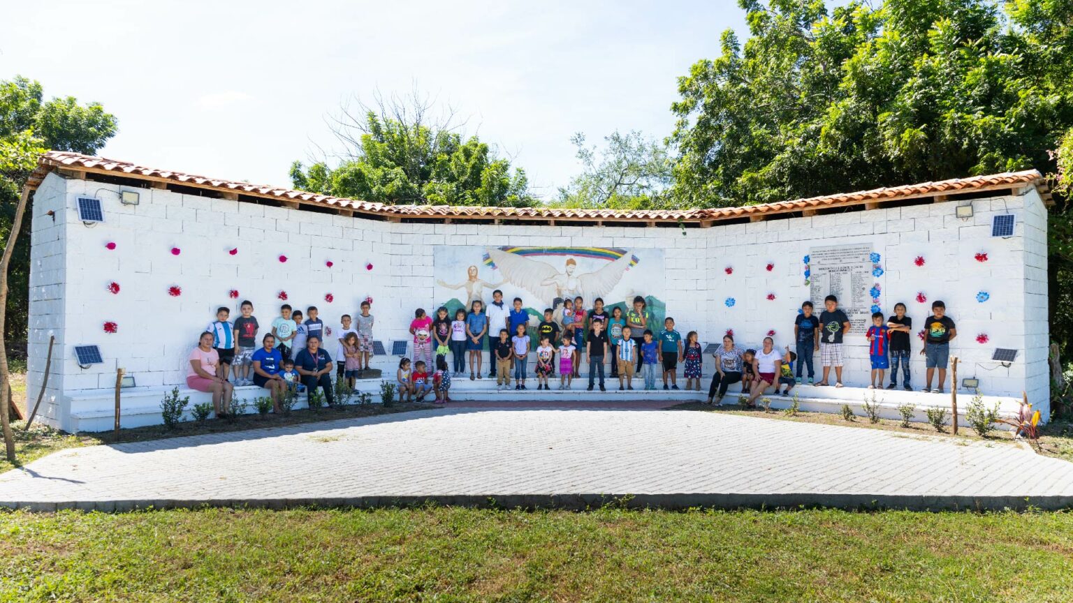 Espacio De Memorias Y Derechos Humanos Monumento El Mausoleo